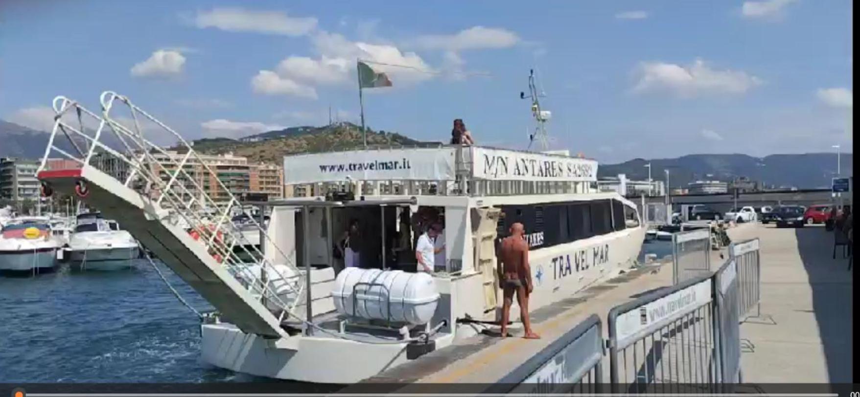 Suites Cielo Stellato On Concordia Sea Salerno Exterior photo